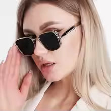 Polarized Sunglasses for Men Anti-UV Driving Glasses Fashion Metal Punk Style Sunglasses with Spring Hinges Women Eyepiece